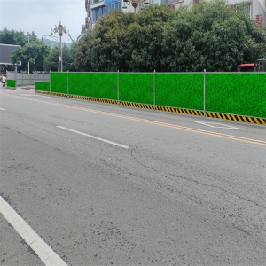 围挡基础混凝土配比有规定吗？陆地龙提供通用参考