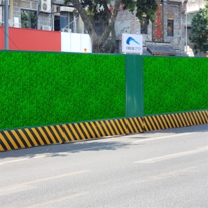 四川乡村道路施工 简易挡板围挡搭建案例解析